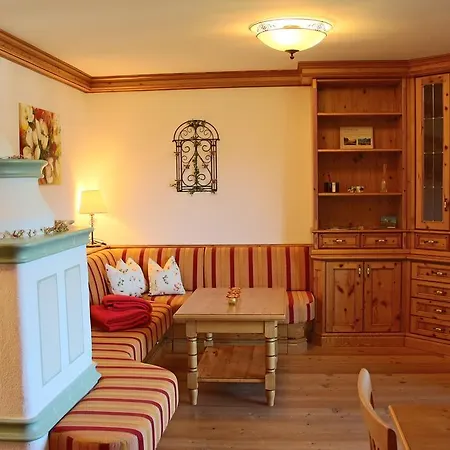 Schossleitner - Der Wohlfuehl-ansitz Am Wolfgangsee Mit Weitblick * ザンクト・ギルゲン