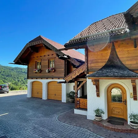 아파트 Schossleitner - Der Wohlfuehl-ansitz Am Wolfgangsee Mit Weitblick 성길벤