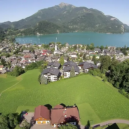 Schossleitner - Der Wohlfuehl-ansitz Am Wolfgangsee Mit Weitblick